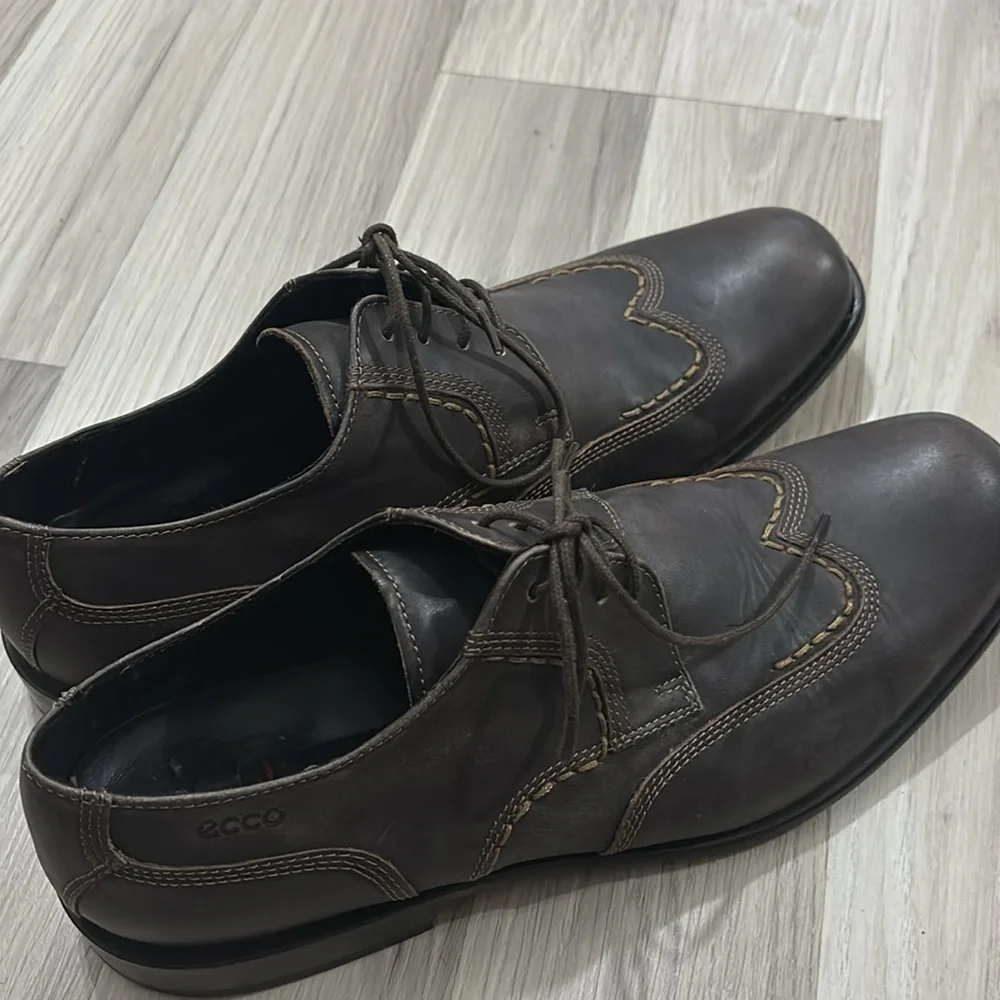 Ecco Brown suede  Leather wingtip Lace Up Shock‎ Point Shoes Mens Size 42 US 9